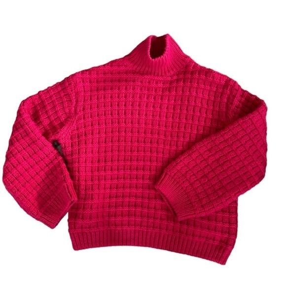 H & M CROPPED MOCK NECK SWEATER - Picture 1 of 3